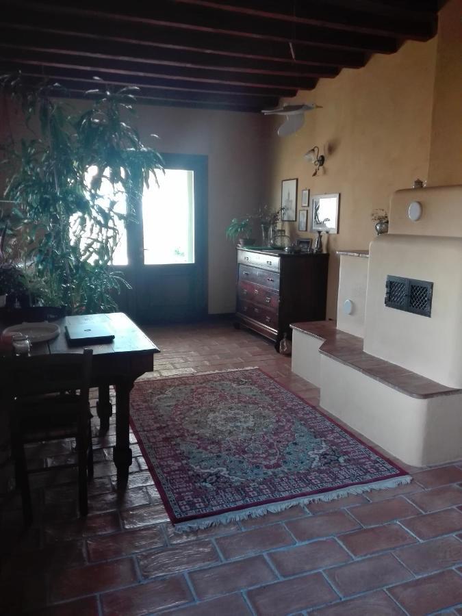 La Porta Accanto B&B San Vito di Leguzzano Bagian luar foto