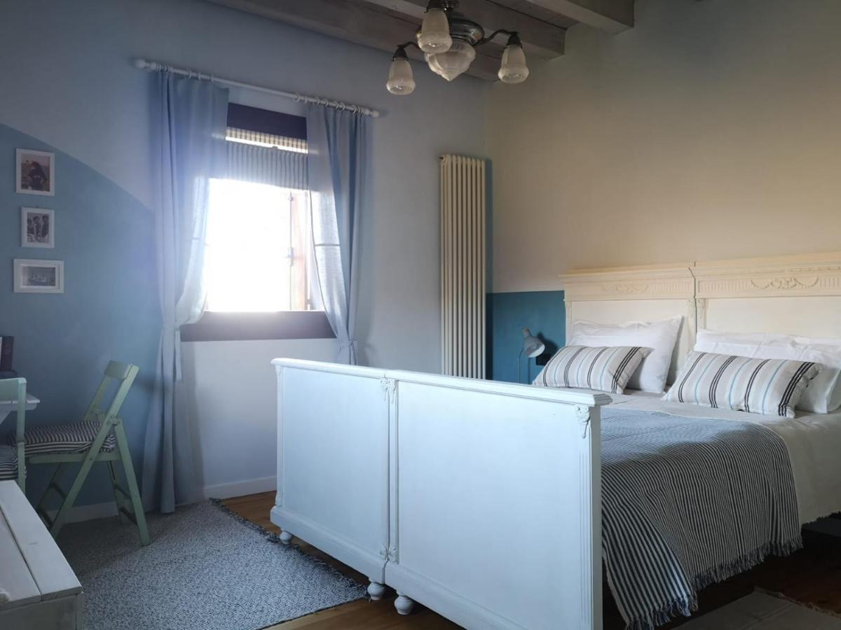 La Porta Accanto B&B San Vito di Leguzzano Bagian luar foto