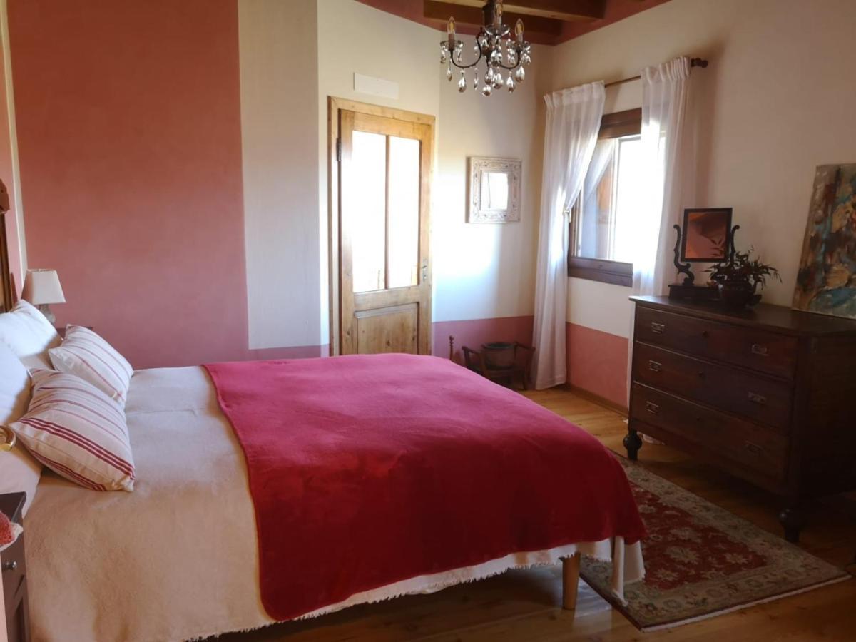 La Porta Accanto B&B San Vito di Leguzzano Bagian luar foto